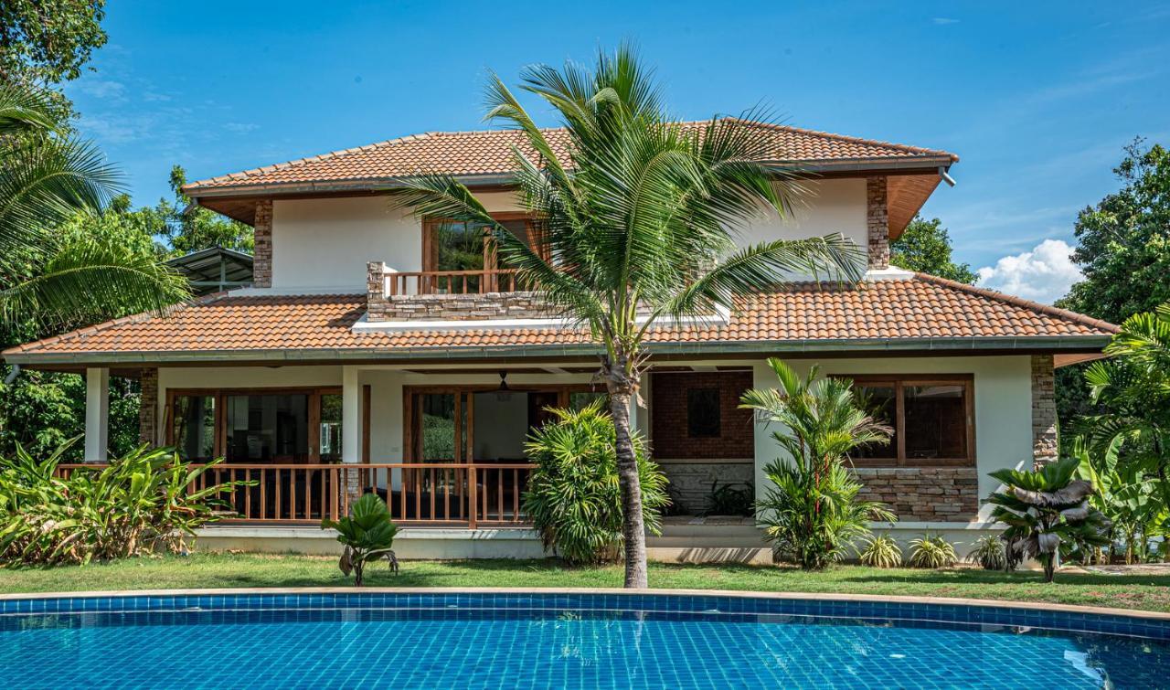 Blue Hill Residence Hua Thanon  Exterior photo